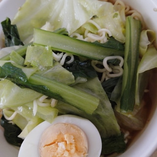 小松菜たっぷり醤油ラーメン